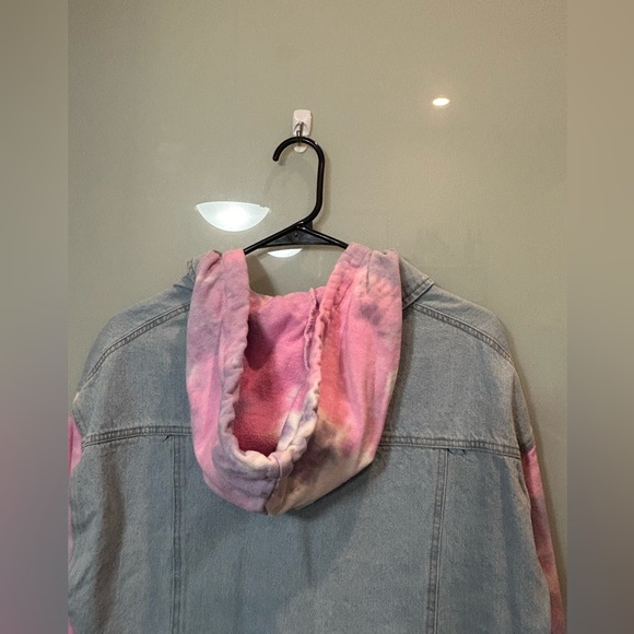 Tie Dye Denim Jacket - Picture 4 of 7